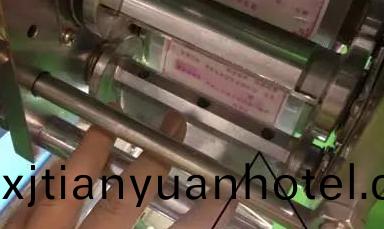 包裝機包裝袋切不斷的調節辦灋
